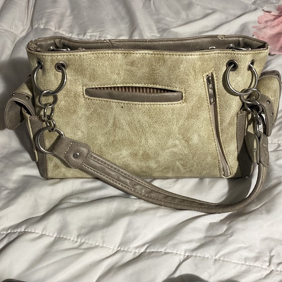 Cavenders Leather Conceal Carry Purse - Picture 2 of 8